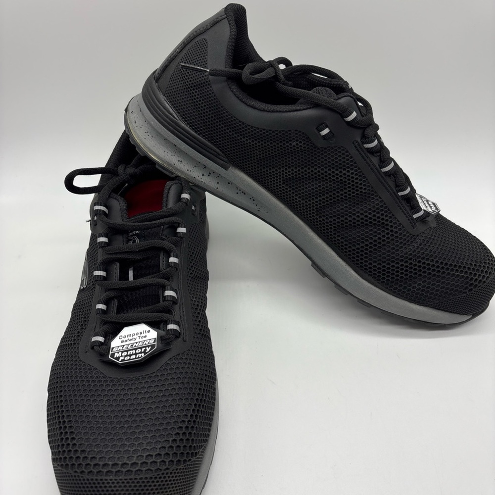 Men's Black Athletic Shoes